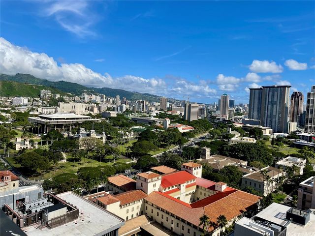 225 Queen Street 26D, Honolulu, HI 96813