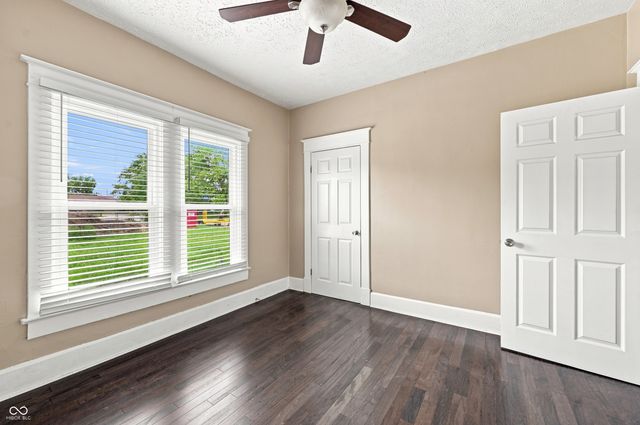2942 MacPherson Avenue, Indianapolis, IN 46205