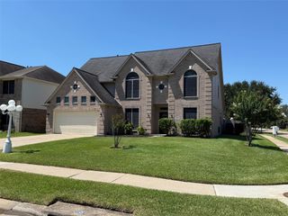 7002 Pleasant Oak Court, Richmond, TX 77407