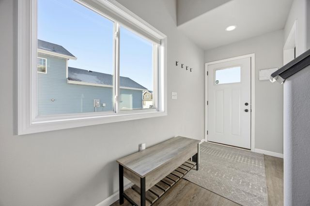 7360 20th Street S, Fargo, ND 58104