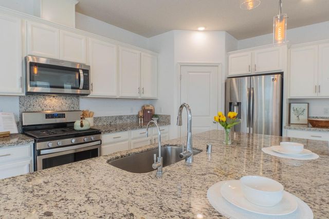 1073 Sardinia Drive, Salinas, CA 93905