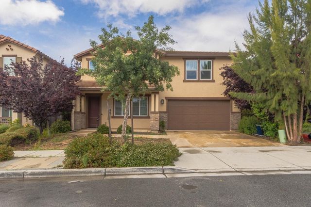 1073 Sardinia Drive, Salinas, CA 93905