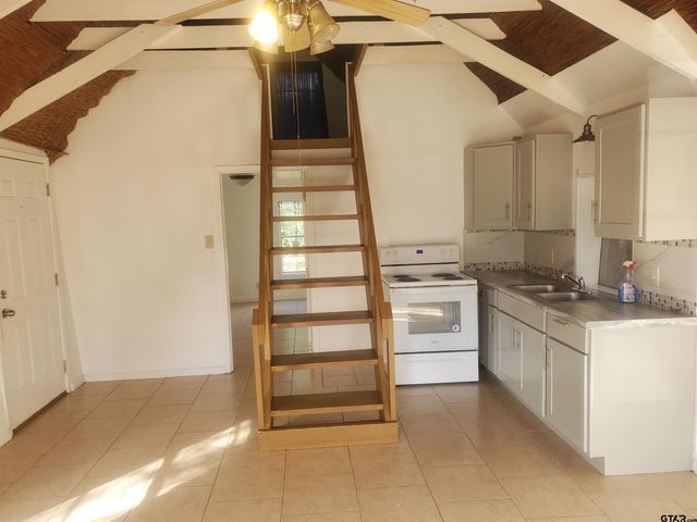 1011 W 2nd, Tyler, TX 75701