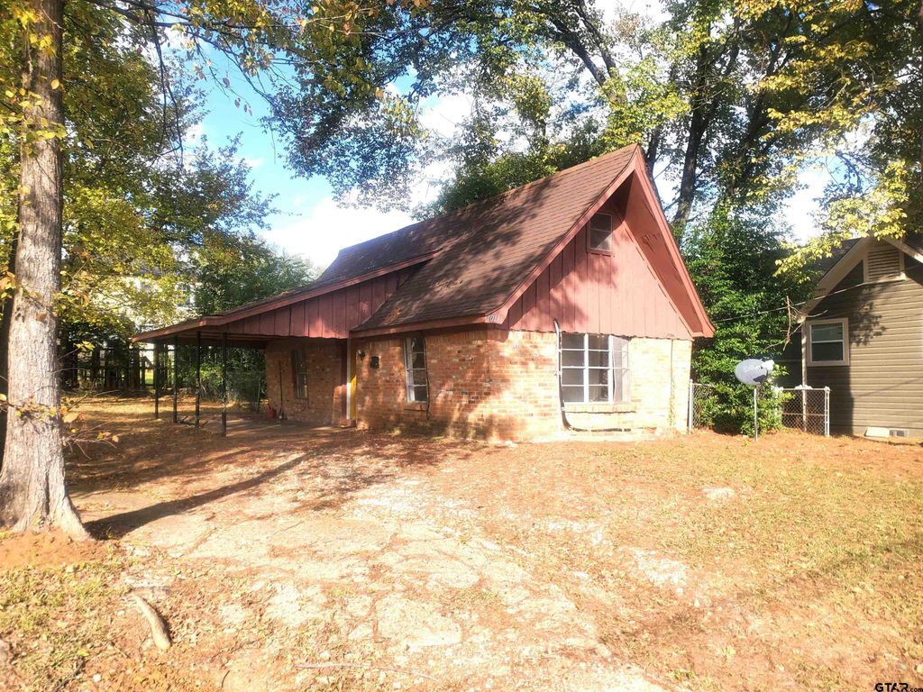 1011 W 2nd, Tyler, TX 75701