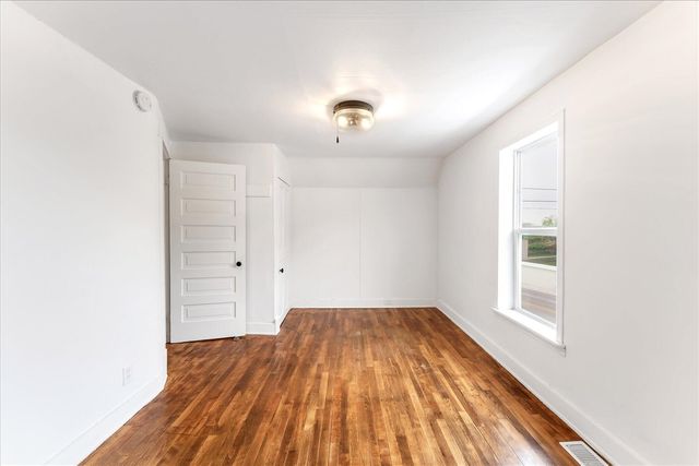 22 Ann Street, Grand Rapids, MI 49505