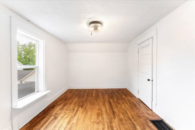 22 Ann Street, Grand Rapids, MI 49505