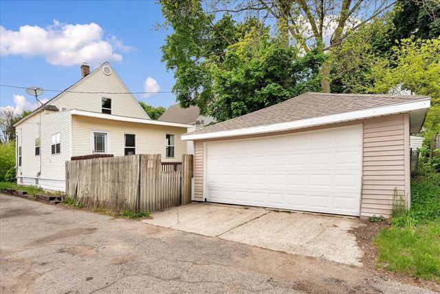 22 Ann Street, Grand Rapids, MI 49505