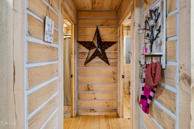 166 Booher Road, Jonesborough, TN 37659