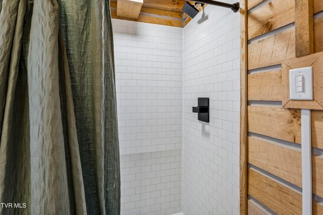 166 Booher Road, Jonesborough, TN 37659