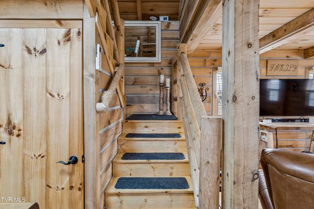 166 Booher Road, Jonesborough, TN 37659