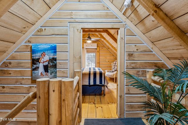 166 Booher Road, Jonesborough, TN 37659