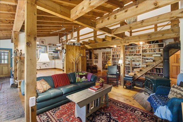 81 Honeysuckle Lane, Bennington, VT 05257