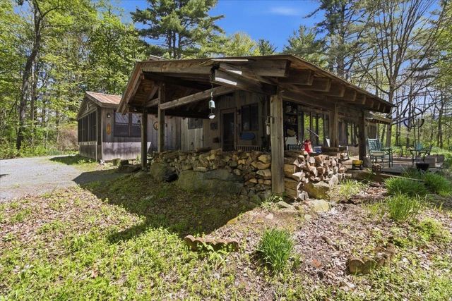 81 Honeysuckle Lane, Bennington, VT 05257