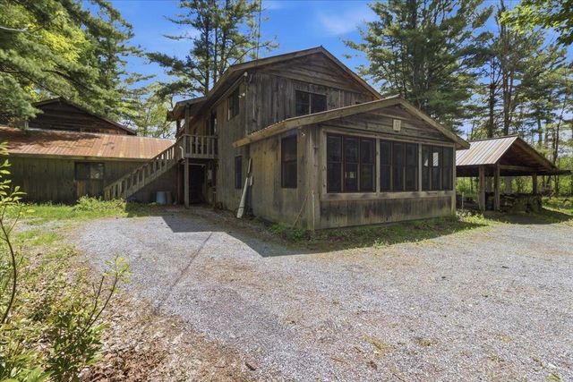 81 Honeysuckle Lane, Bennington, VT 05257