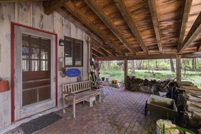 81 Honeysuckle Lane, Bennington, VT 05257