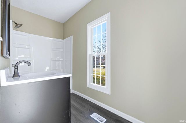 707 Richmond Street, Kendallville, IN 46755