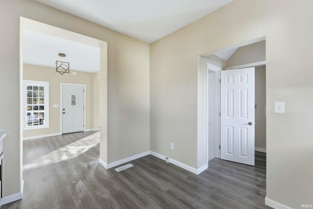 707 Richmond Street, Kendallville, IN 46755