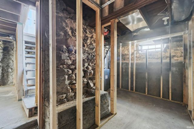 707 Richmond Street, Kendallville, IN 46755