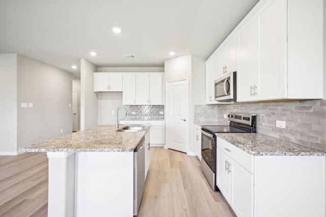 230 Sugarlands Drive, Greenville, TX 75402