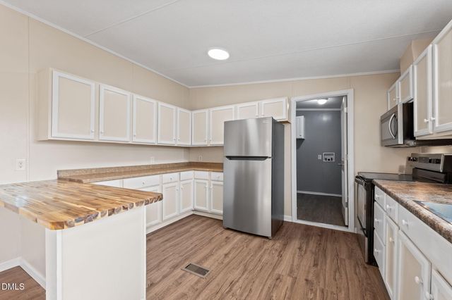 3549 Flynt Road, Liberty, NC 27298