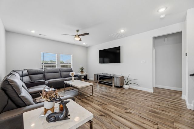 722 Cari Lane, Forney, TX 75126