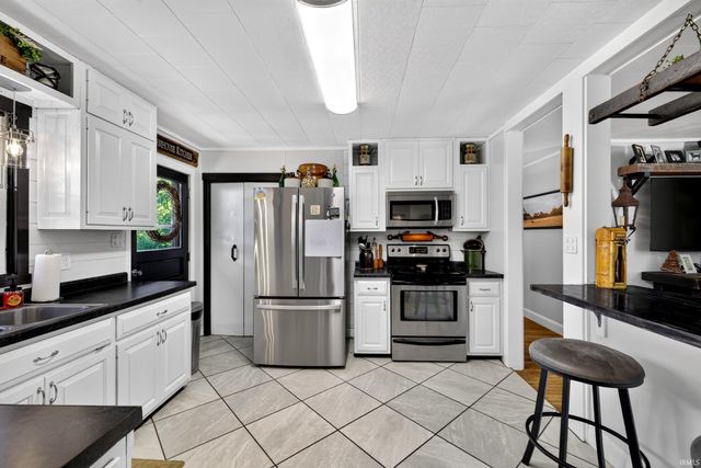 8616 S Gore Road, Bloomington, IN 47403