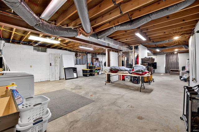 8616 S Gore Road, Bloomington, IN 47403