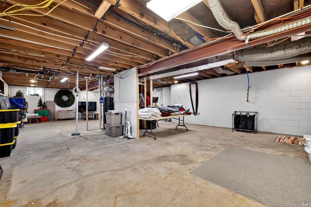 8616 S Gore Road, Bloomington, IN 47403