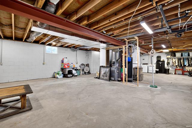 8616 S Gore Road, Bloomington, IN 47403