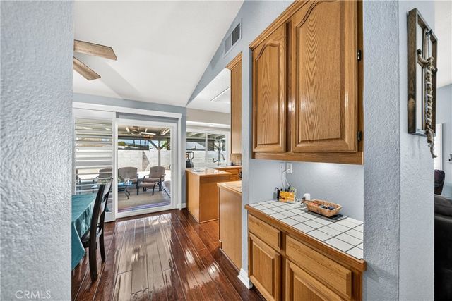 4040 Penrod, Riverside, CA 92505