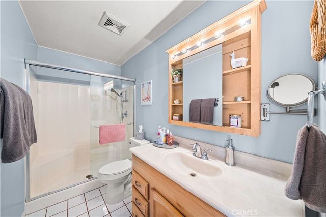 4040 Penrod, Riverside, CA 92505