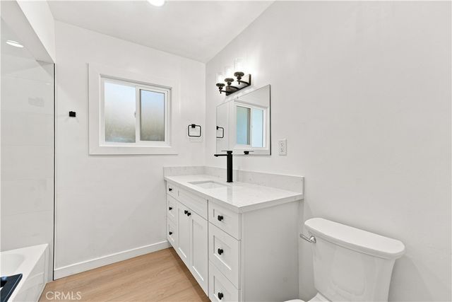 406 Lookout, Lake Elsinore, CA 92530