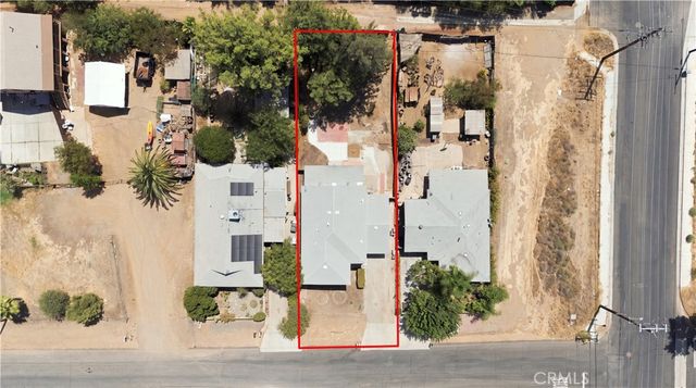 406 Lookout, Lake Elsinore, CA 92530