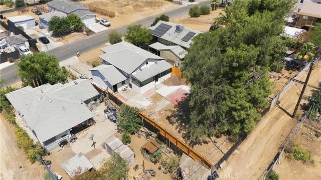 406 Lookout, Lake Elsinore, CA 92530
