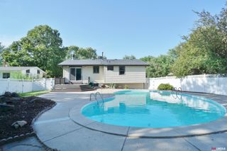 2521 County Down Court, Lincoln, NE 68512
