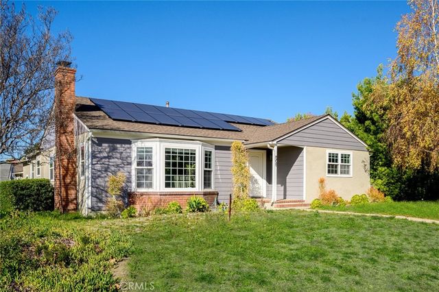 505 Cambridge Drive, Burbank, CA 91504