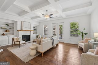 2422 Skyland Way NE, Brookhaven, GA 30319