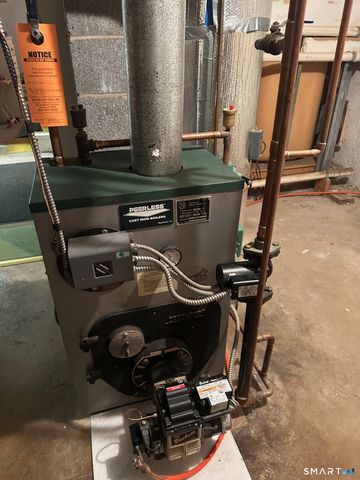 1679 Nichols Avenue, Stratford, CT 06614