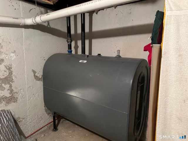 1679 Nichols Avenue, Stratford, CT 06614