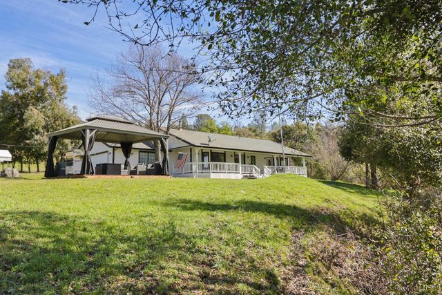 2767 Shilo Dr, Placerville, CA 95667