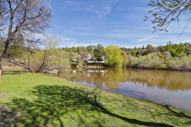 2767 Shilo Dr, Placerville, CA 95667