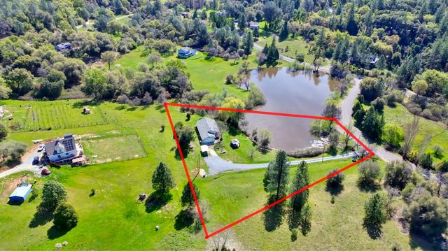 2767 Shilo Dr, Placerville, CA 95667