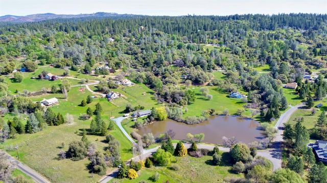 2767 Shilo Dr, Placerville, CA 95667
