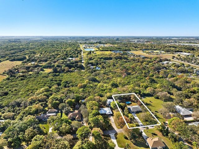 2801 Grove Drive, Fort Pierce, FL 34981