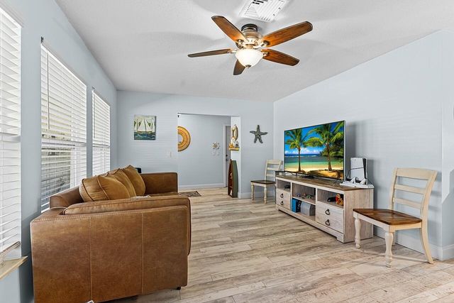 2801 Grove Drive, Fort Pierce, FL 34981