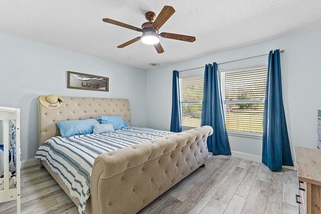 2801 Grove Drive, Fort Pierce, FL 34981