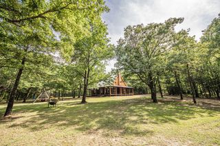 330 County Road 4577, Sulphur Springs, TX 75482