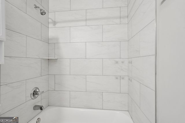 1961 Oak Leaf Court SW, Marietta, GA 30008