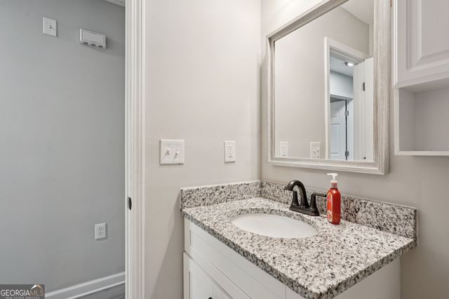 1961 Oak Leaf Court SW, Marietta, GA 30008