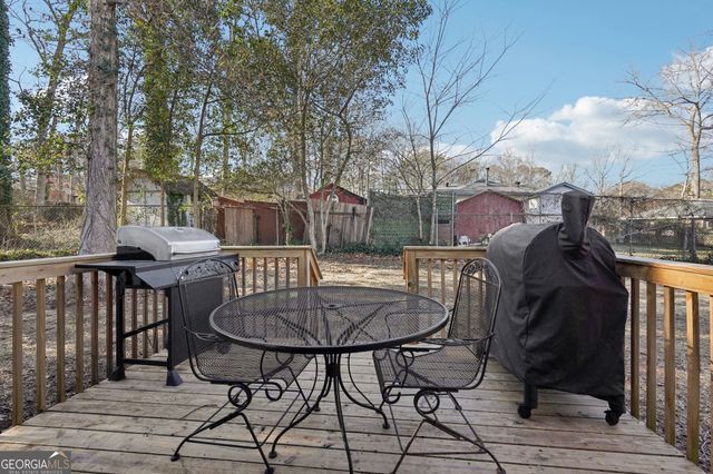 1961 Oak Leaf Court SW, Marietta, GA 30008